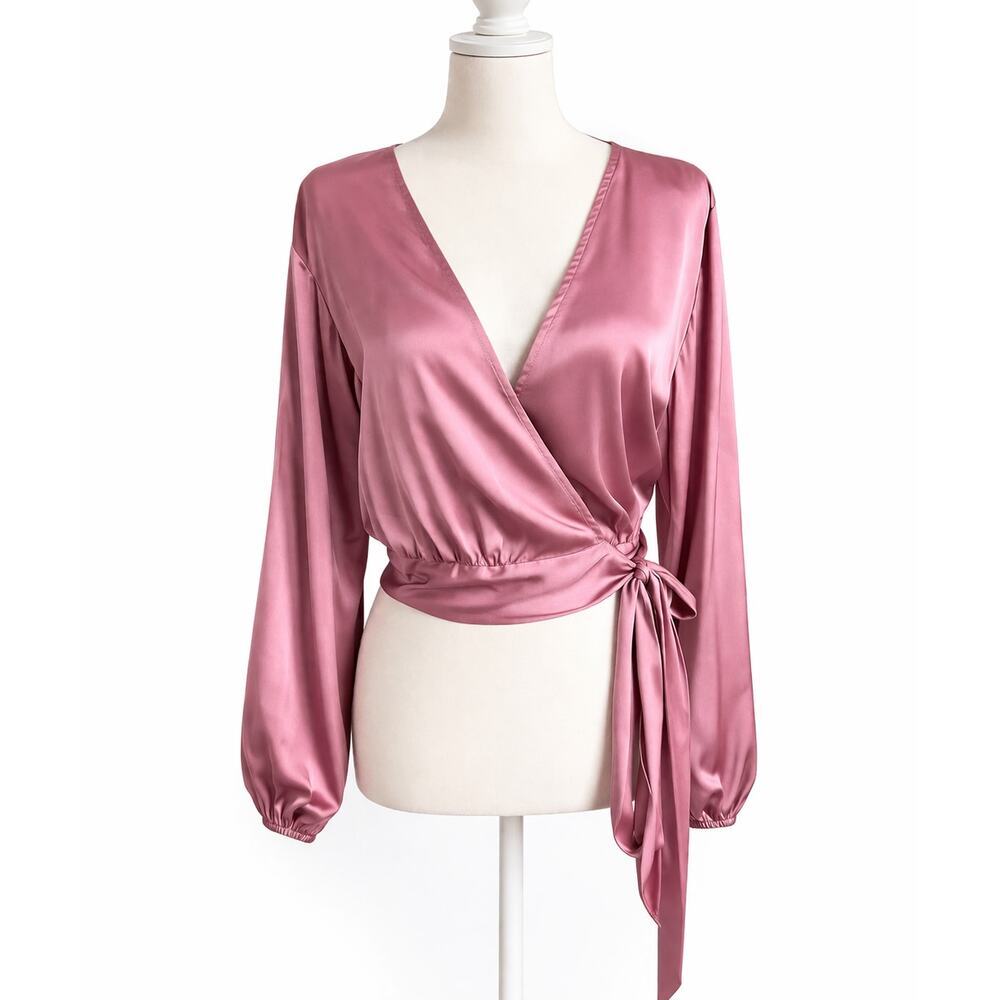 Wayf Pink Satin Long Sleeve Wrap Blouse Women's Medium Business Formal NEW FLAW